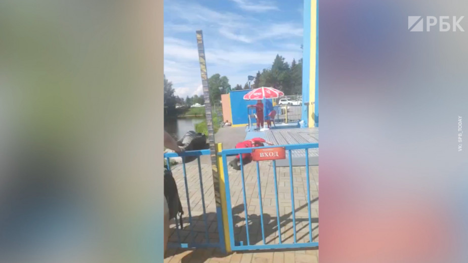 В Петербурге госпитализировали сотрудника парка атракционов