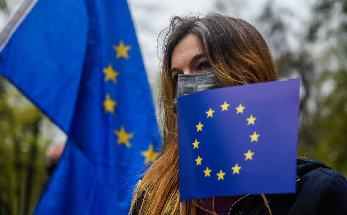 Евросоюз запустил систему цифровых COVID-паспортов