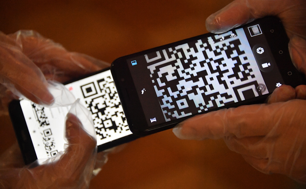 Власти Якутии ввели QR-коды для посещения зданий госорганов
