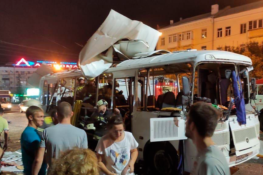 СК возбудил дело по факту взрыва в автобусе в Воронеже