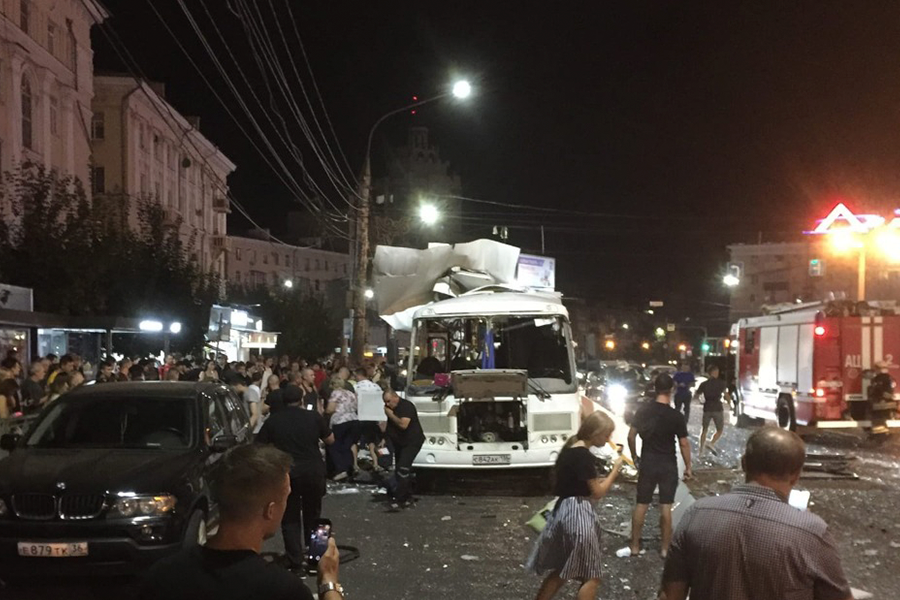 СК возбудил дело по факту взрыва в автобусе в Воронеже