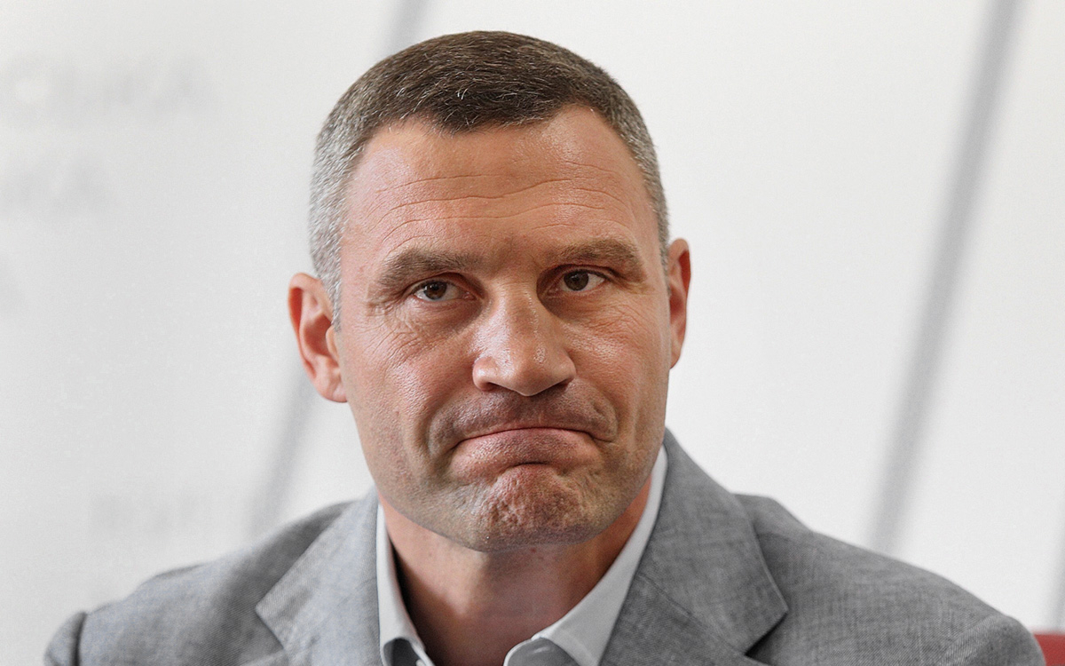 Кличко вызвали на заседание СНБО после сообщений о возможном отстранении