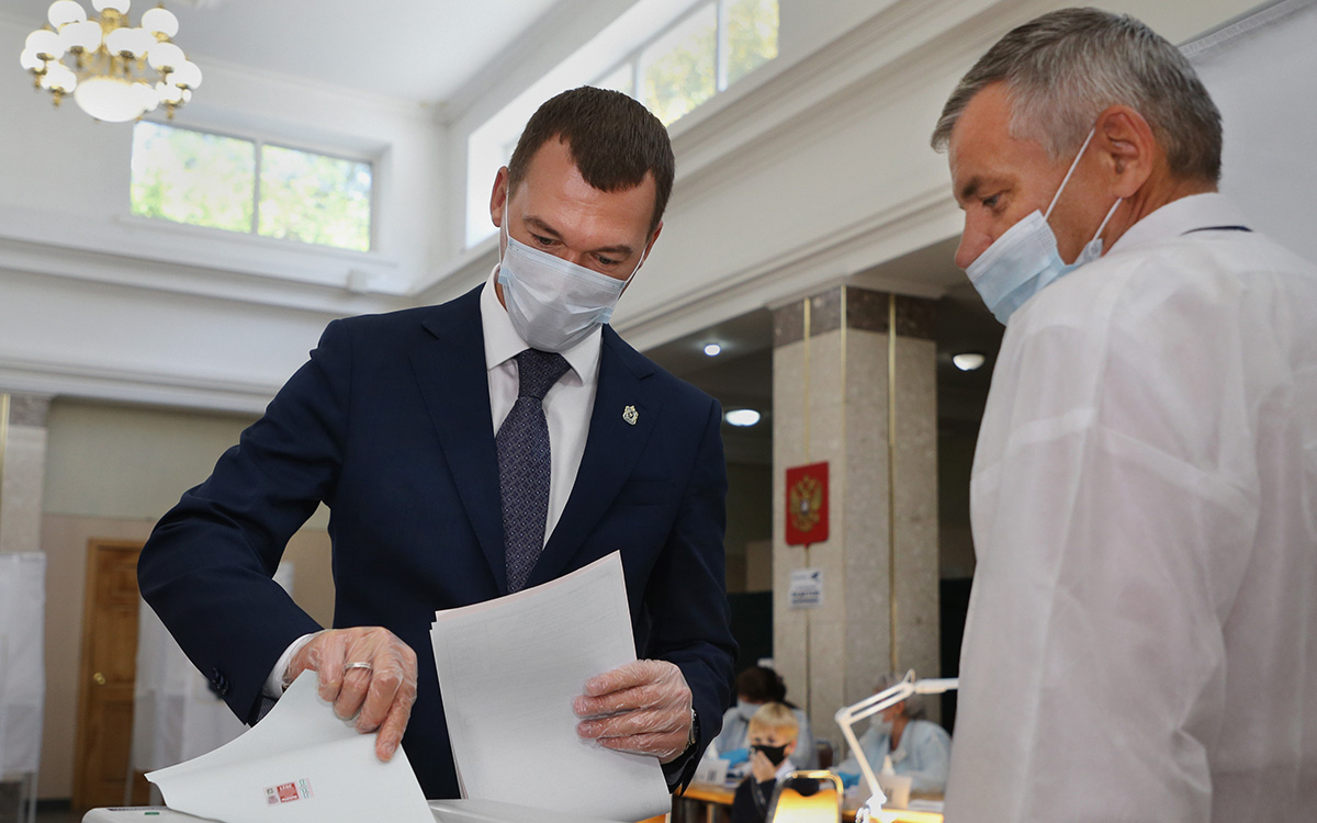Дегтярев вышел в лидеры на выборах губернатора Хабаровского края