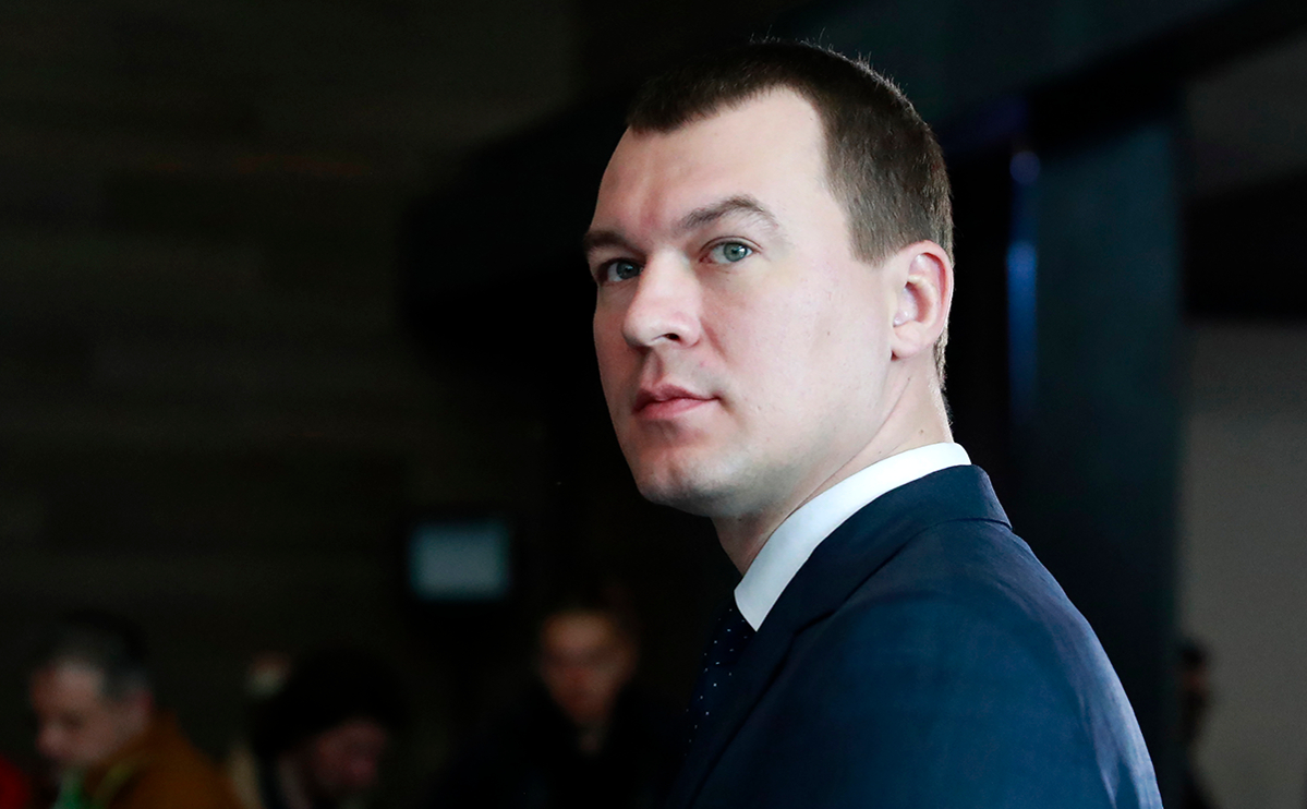 Дегтярев самоизолировался из-за случаев COVID-19 в окружении