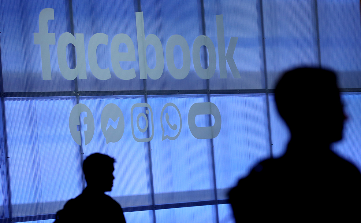 Роскомнадзор зафиксировал сбой в работе Facebook и WhatsApp