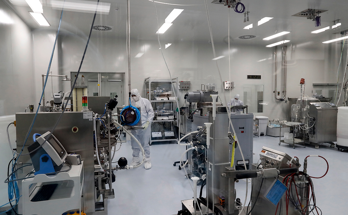 Британские СМИ извинились за статьи о краже Россией формулы AstraZeneca
