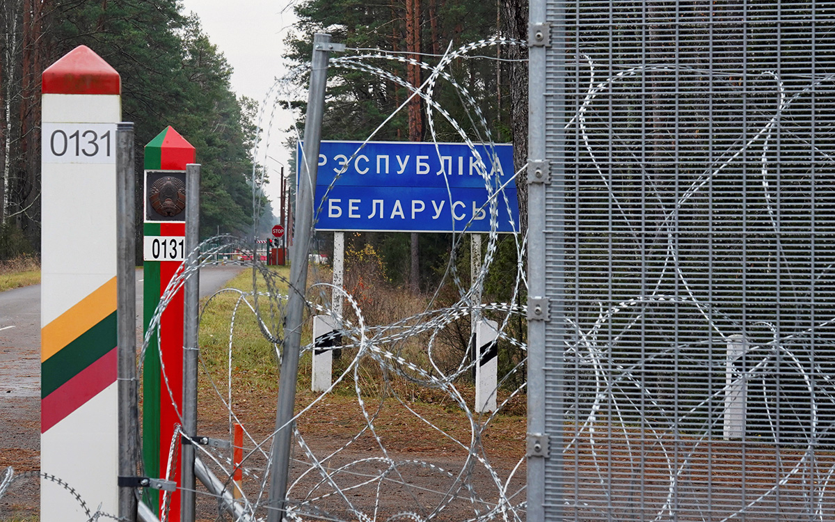 Сейм Литвы утвердил режим ЧП на границе с Белоруссией