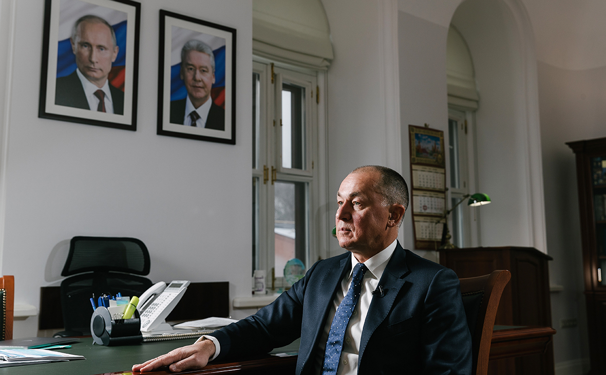 Главный психиатр Москвы назвал признаки «ковидного тумана»