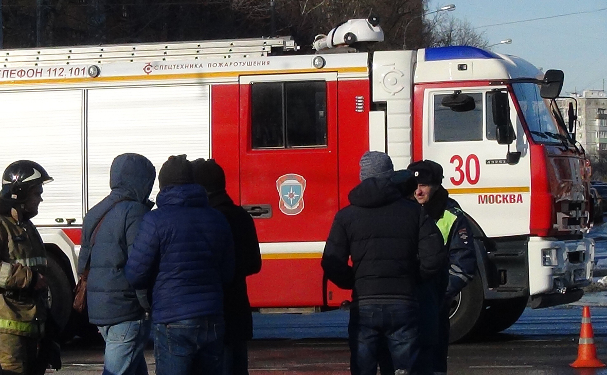 В центре Москвы загорелся автобус