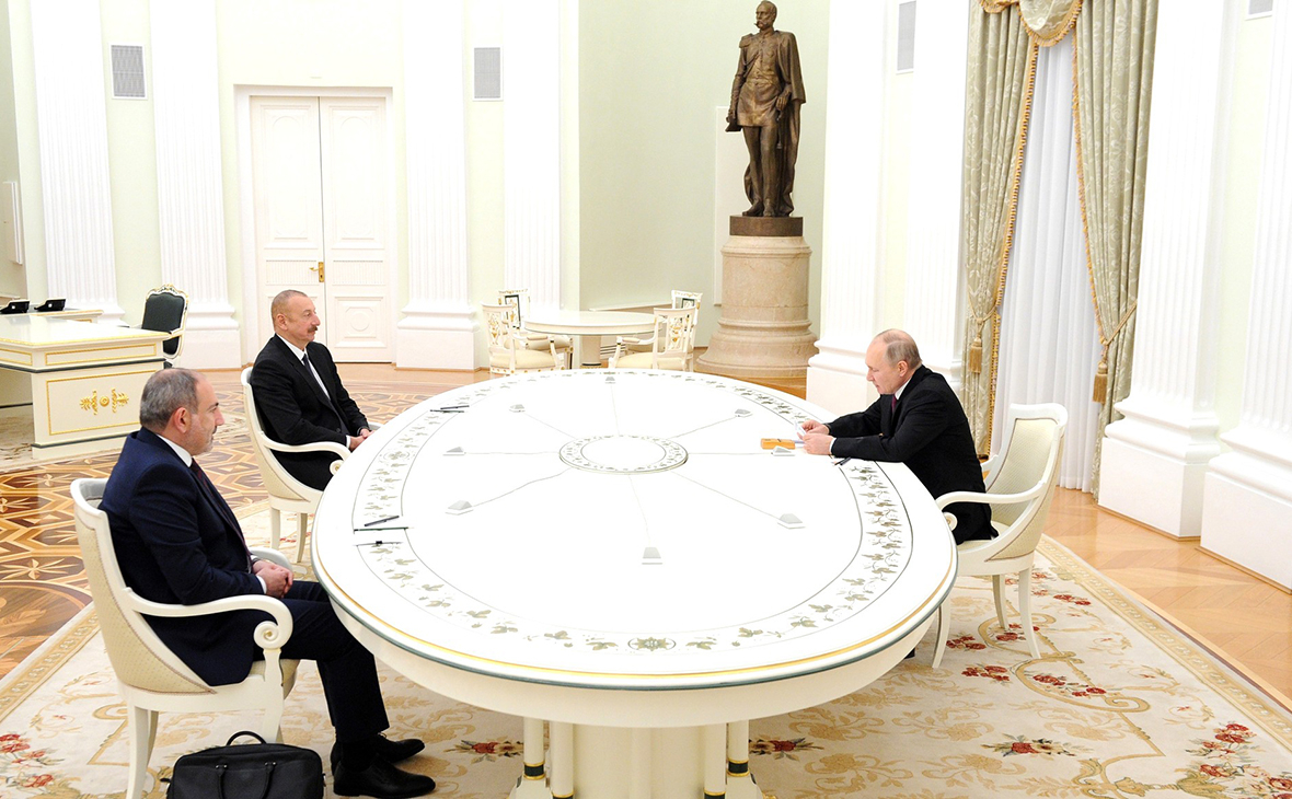 О чем Путин, Алиев и Пашинян попытаются договориться в Сочи