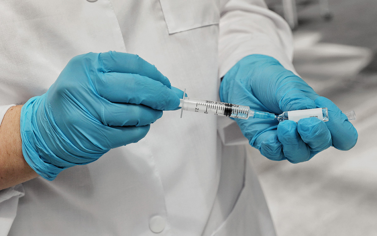 Власти Нижегородской области ввели обязательную вакцинацию для пожилых