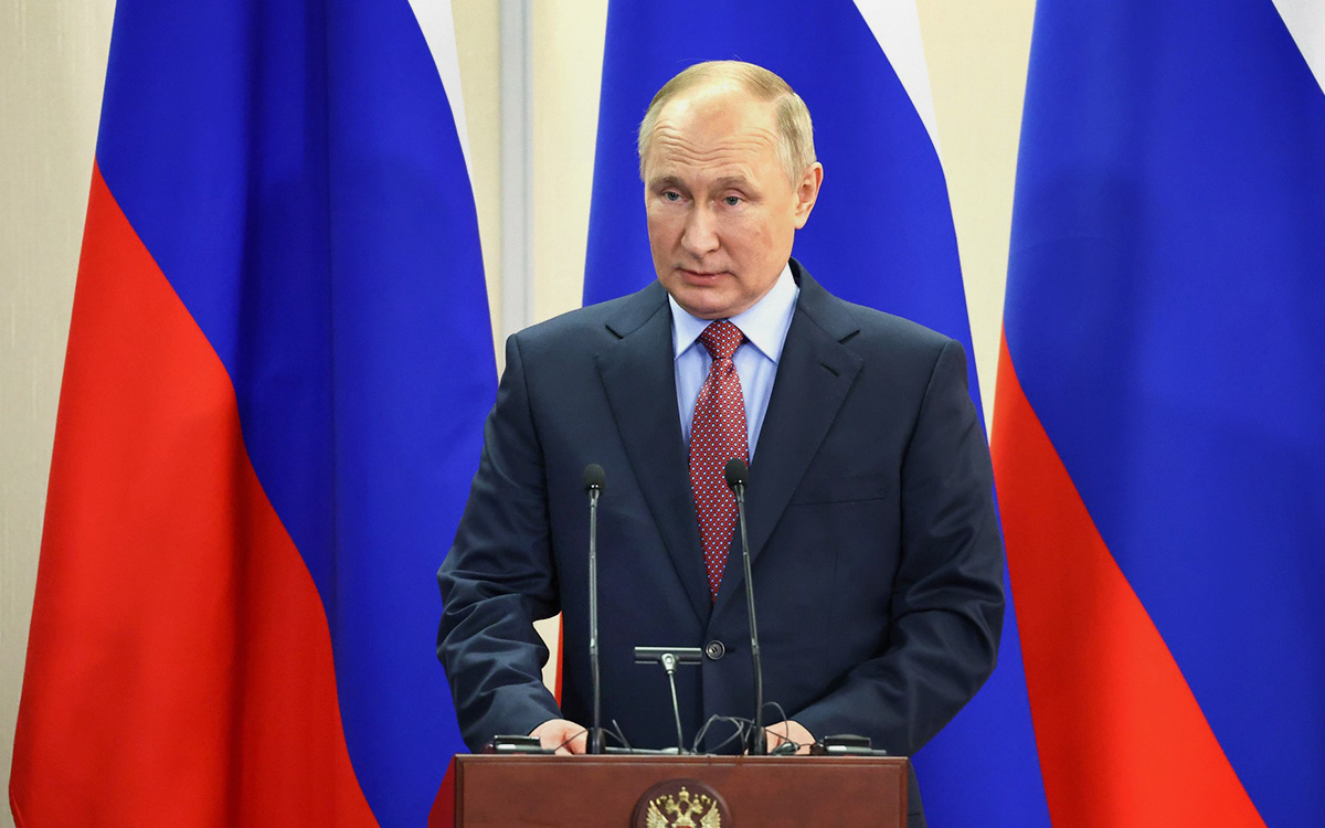 Путин назвал «провокационным» вопрос о возможности нападения на Украину