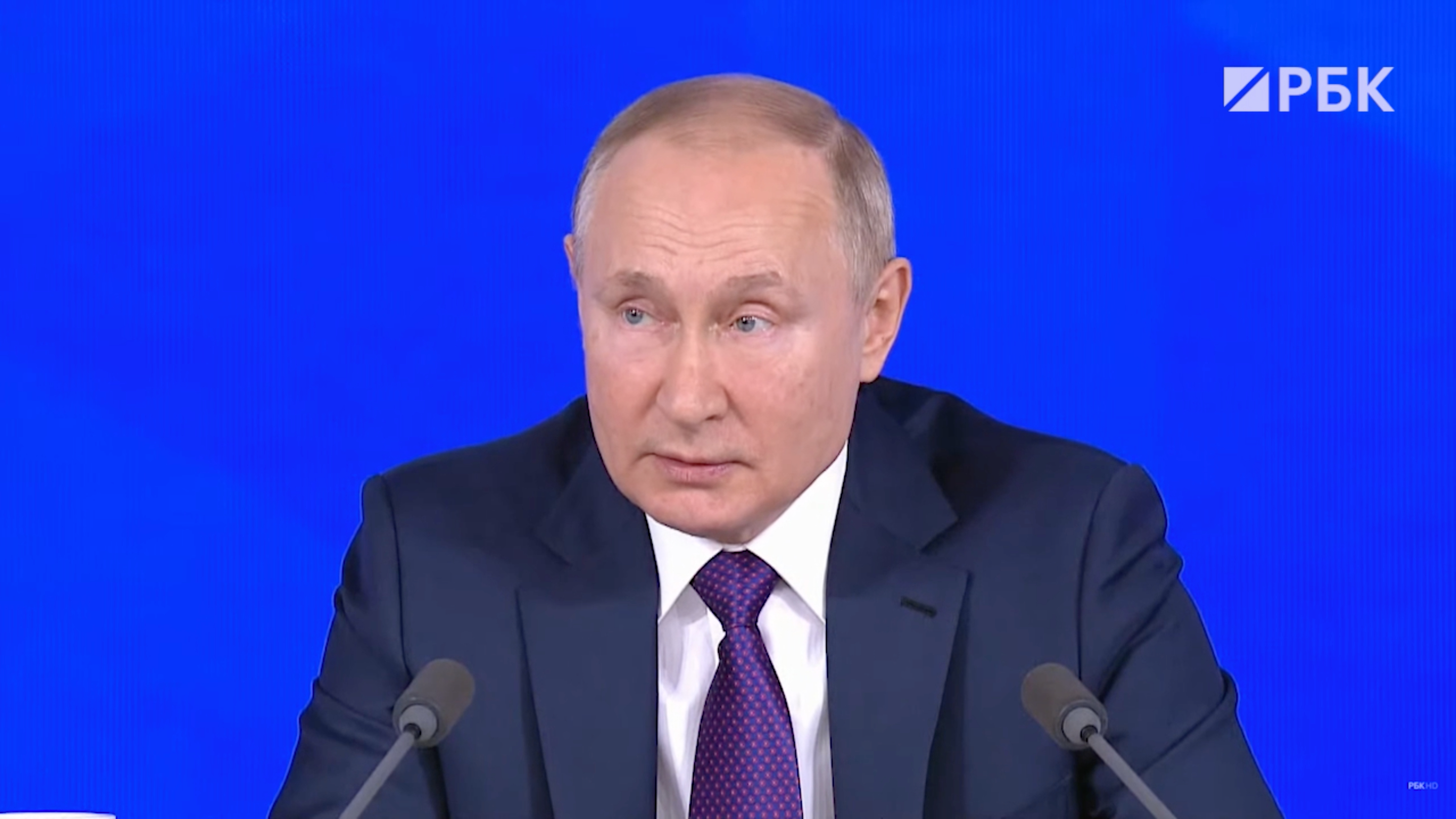 Путин назвал недостаточным уровень коллективного иммунитета в России