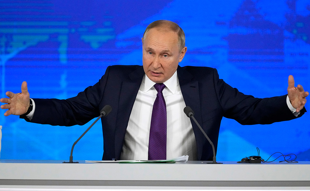 Путин назвал недостаточным уровень коллективного иммунитета в России