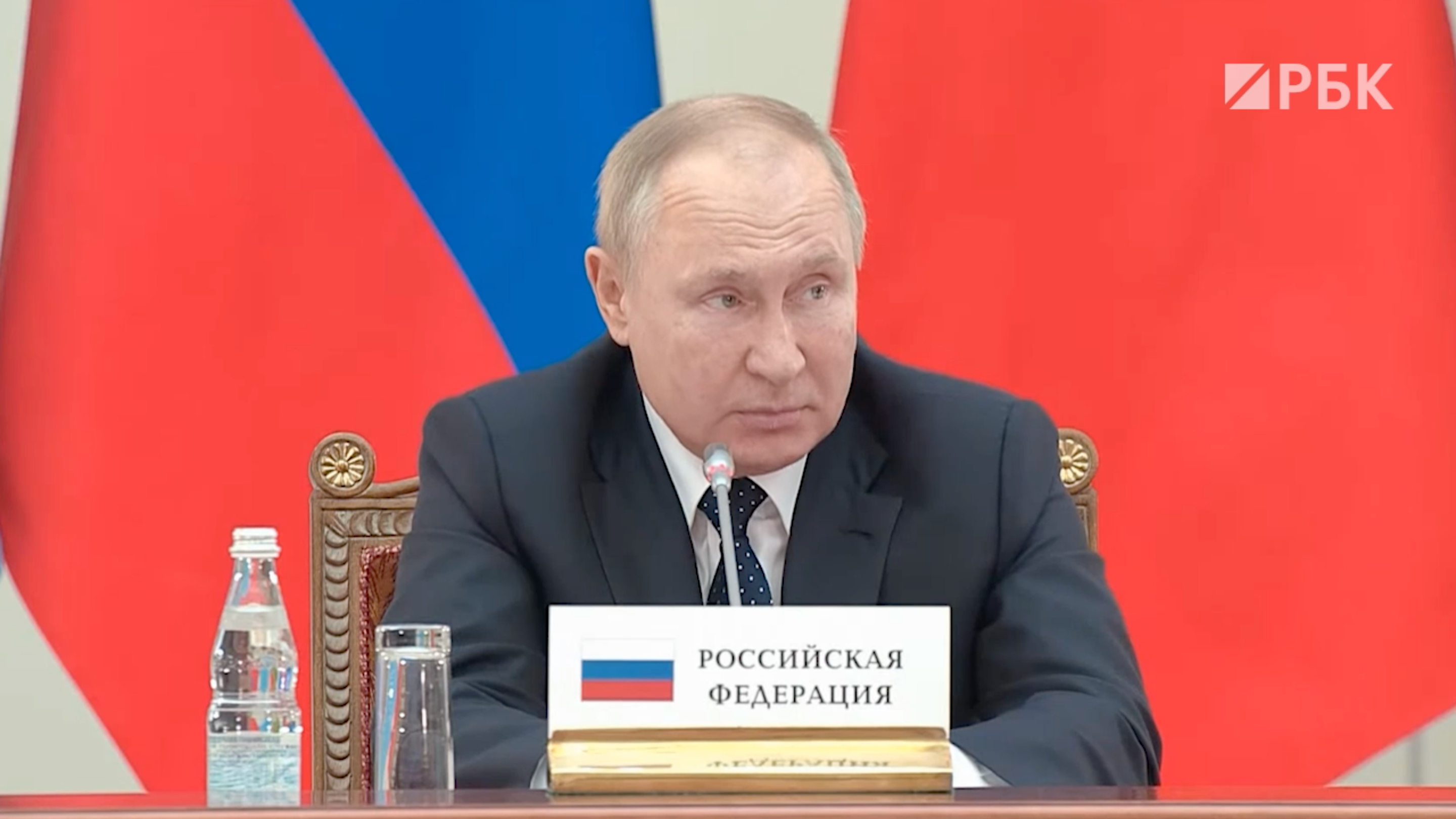 Путин заявил об «очень высокой» нейтрализации «омикрона» «Спутником V»