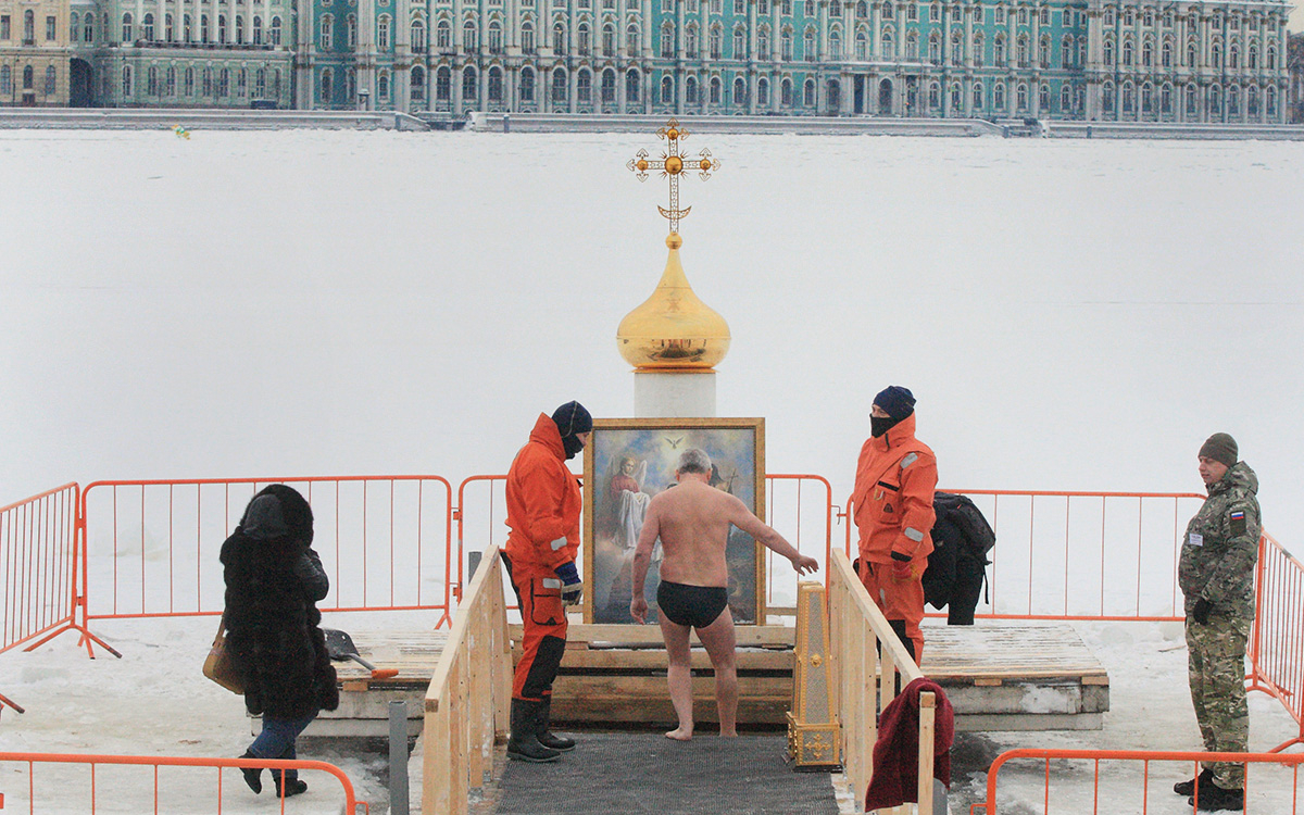 В Петербурге ограничат количество крещенских купелей из-за COVID