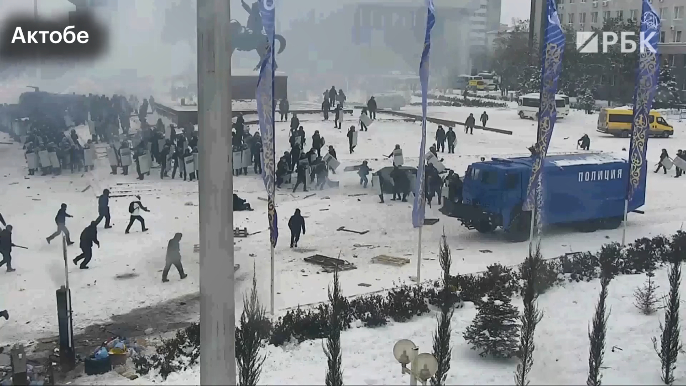 Количество погибших силовиков в Казахстане увеличилось до 18