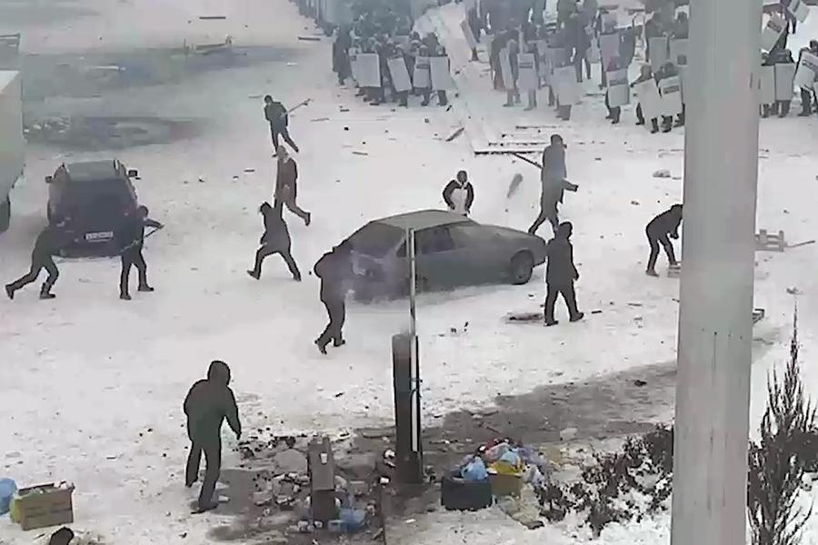 Пятый день протестов в Казахстане. Фоторепортаж