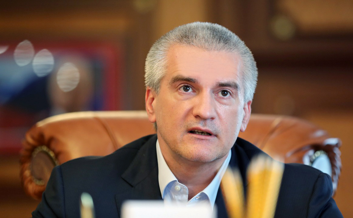 Аксенов предложил депутатам в Киеве назвать ЕС Священной Римской империей