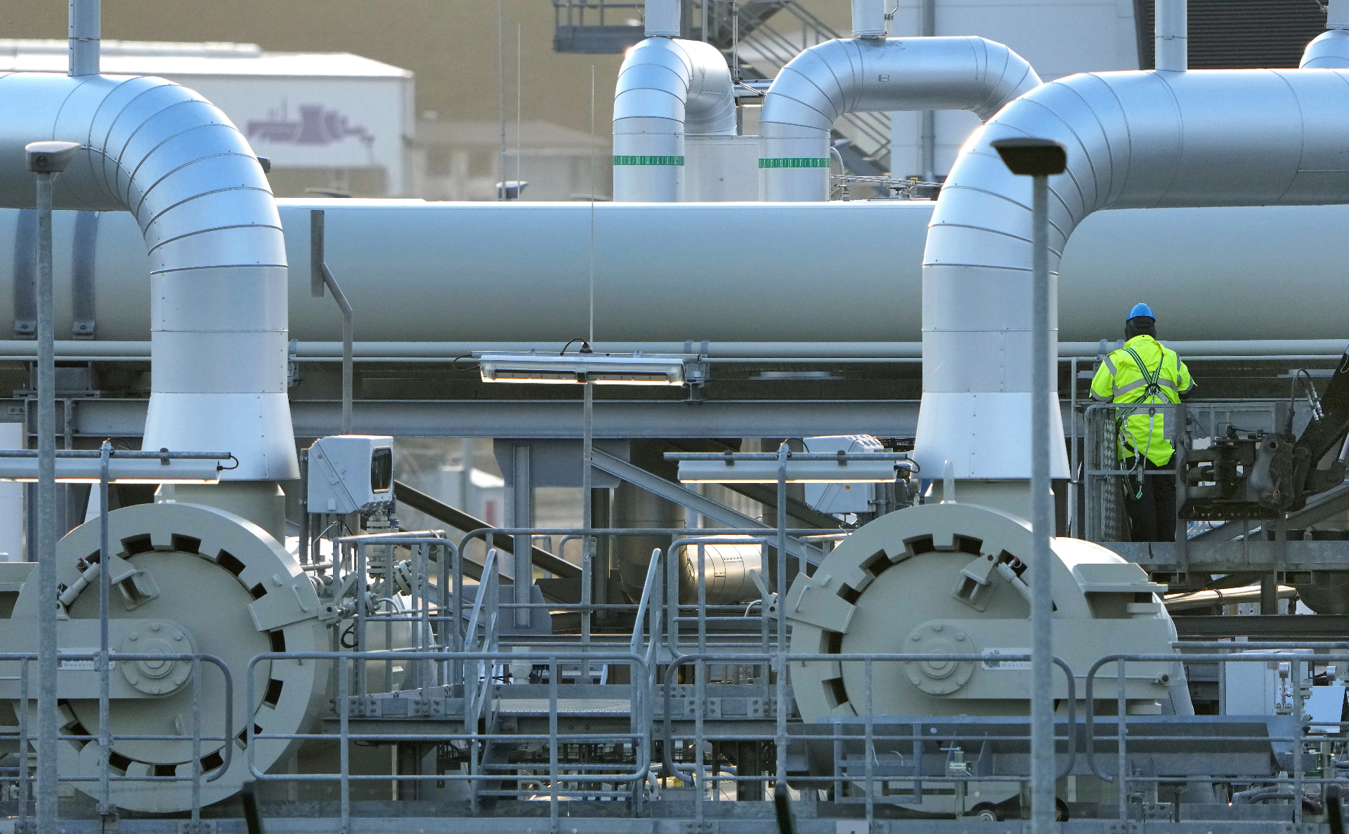 Минфин США ввел санкции против Nord Stream 2 и ее руководства