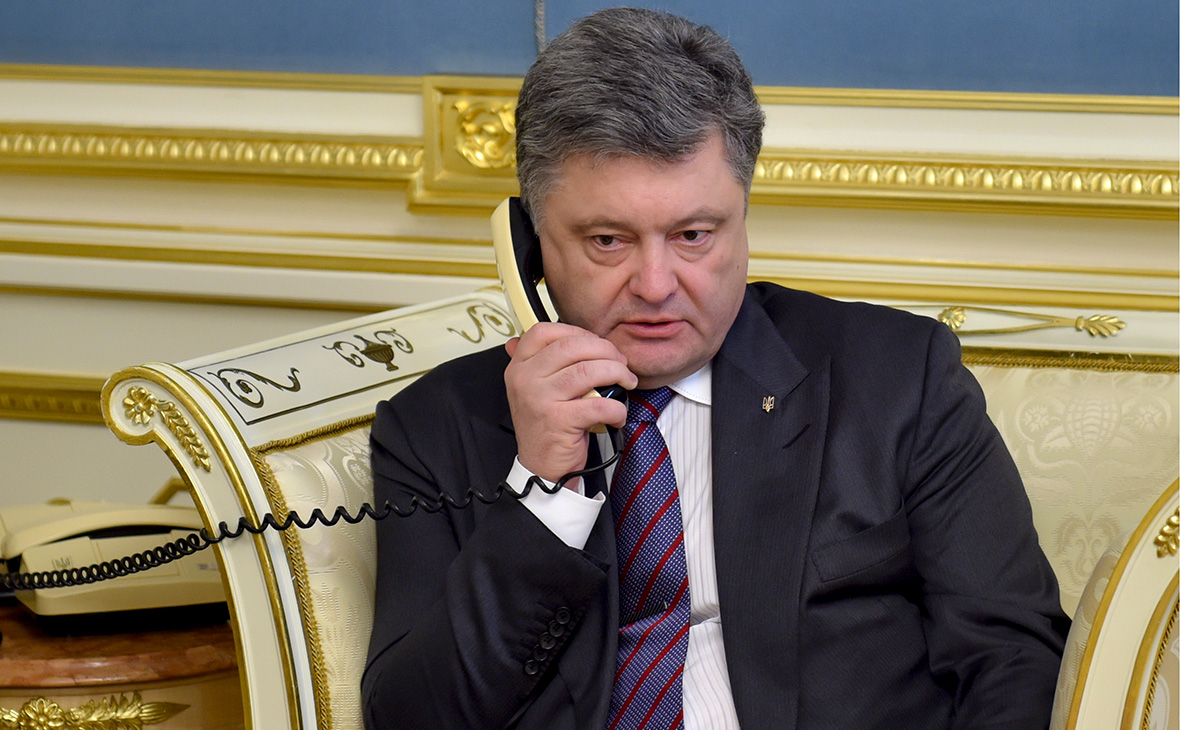 Порошенко рассказал о звонке Путину по поводу золота в Крыму