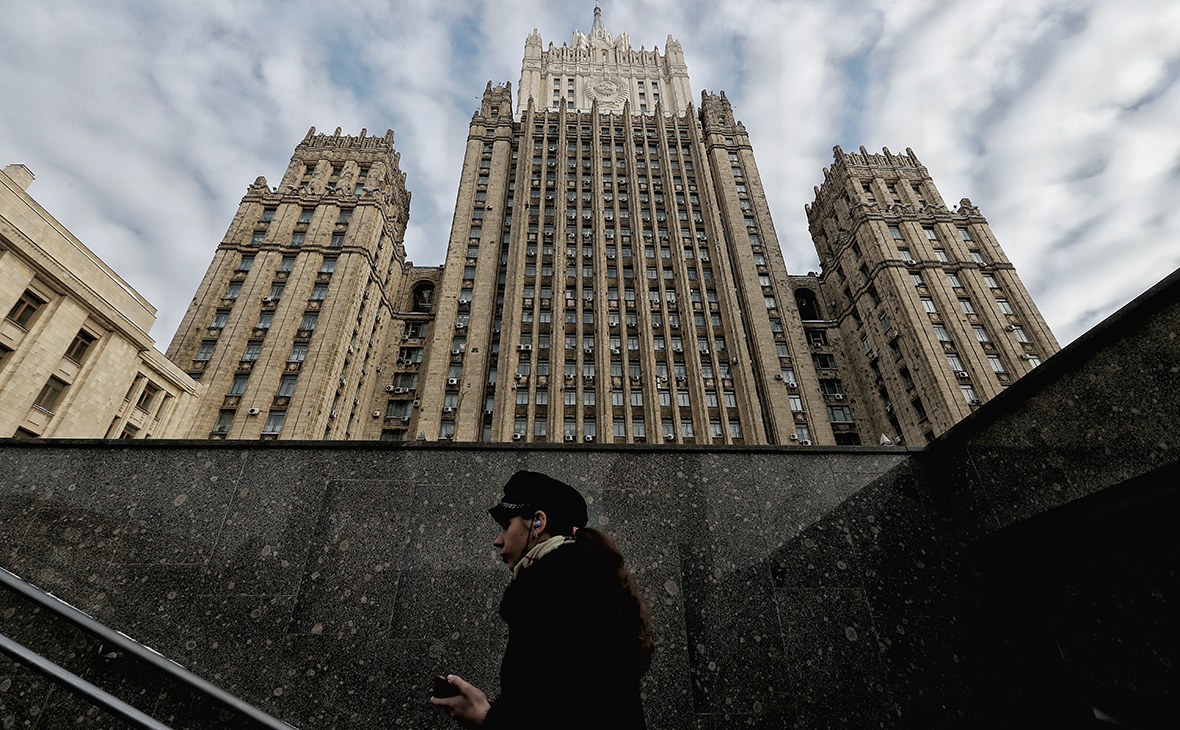 В МИДе пообещали ответить Северной Македонии на высылку дипломатов