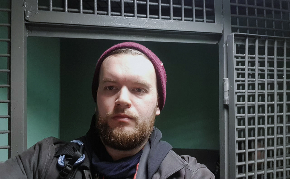 Фотографа РБК задержали перед митингом-концертом в Лужниках