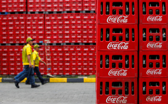 Coca-Cola сообщила о приостановке деятельности в России