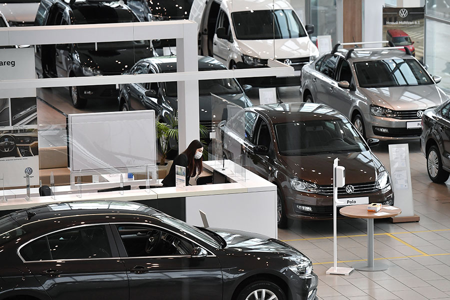 От Adobe до Volkswagen: какие компании приостановили работу в России