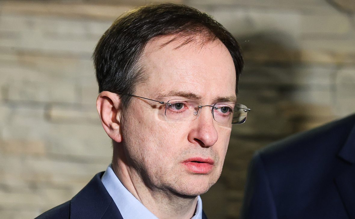 Мединский выразил надежду найти решение с Киевом о признании ДНР и ЛНР