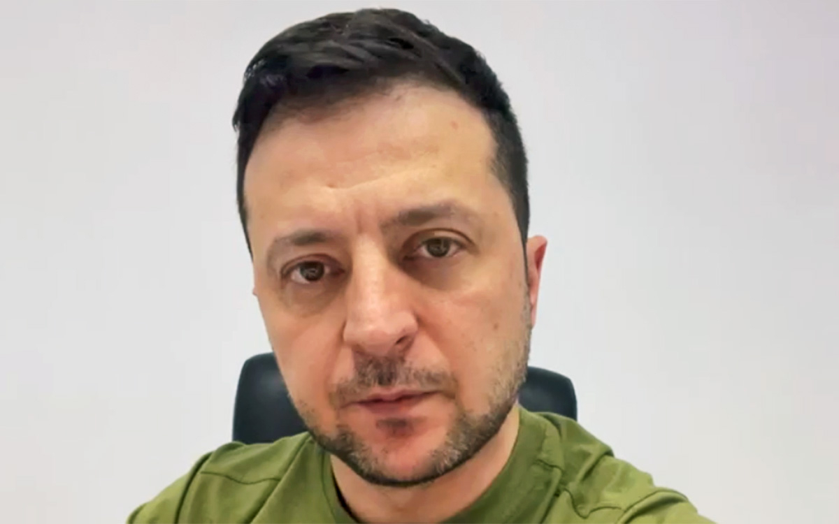 Зеленский сообщил об уничтожении аэропорта Винницы