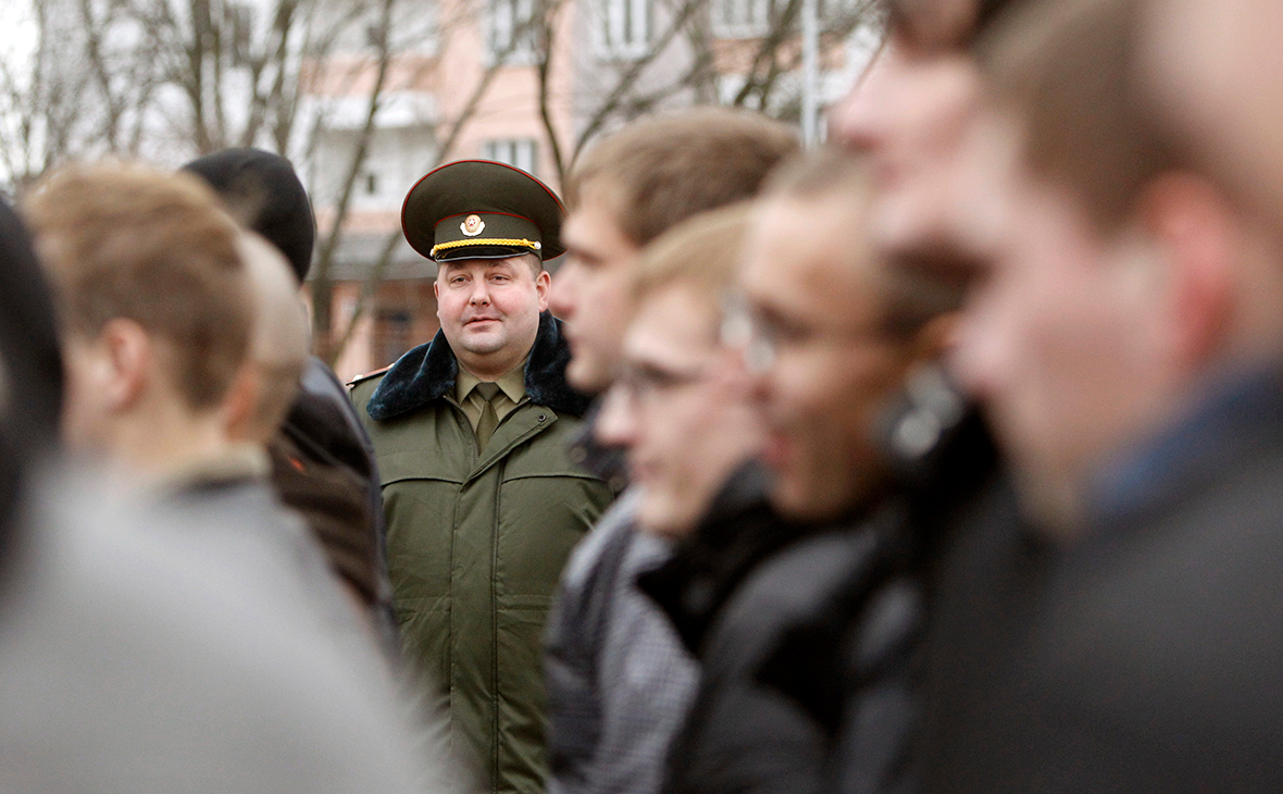 Власти Белоруссии опровергли информацию о масштабной мобилизации