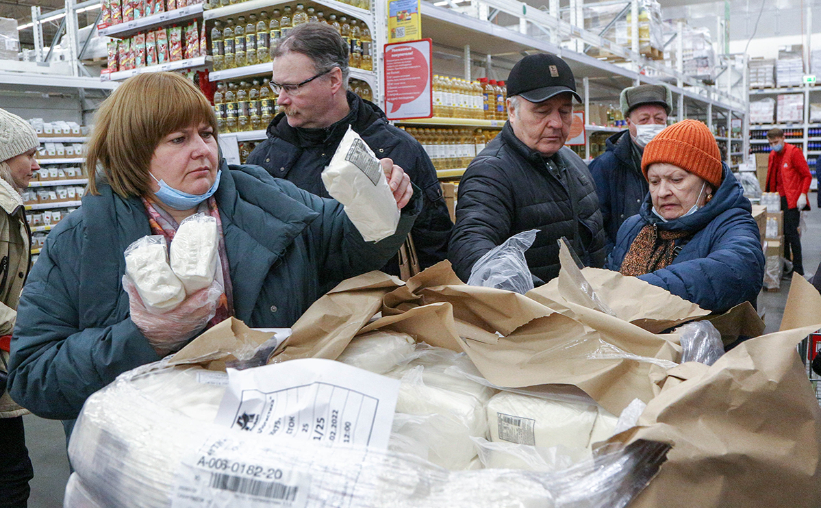 ВЦИОМ сообщил о влиянии санкций на жизнь 60% россиян