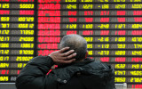  Премьер Болгарии предложил гражданам пожертвовать зарплату Украине 