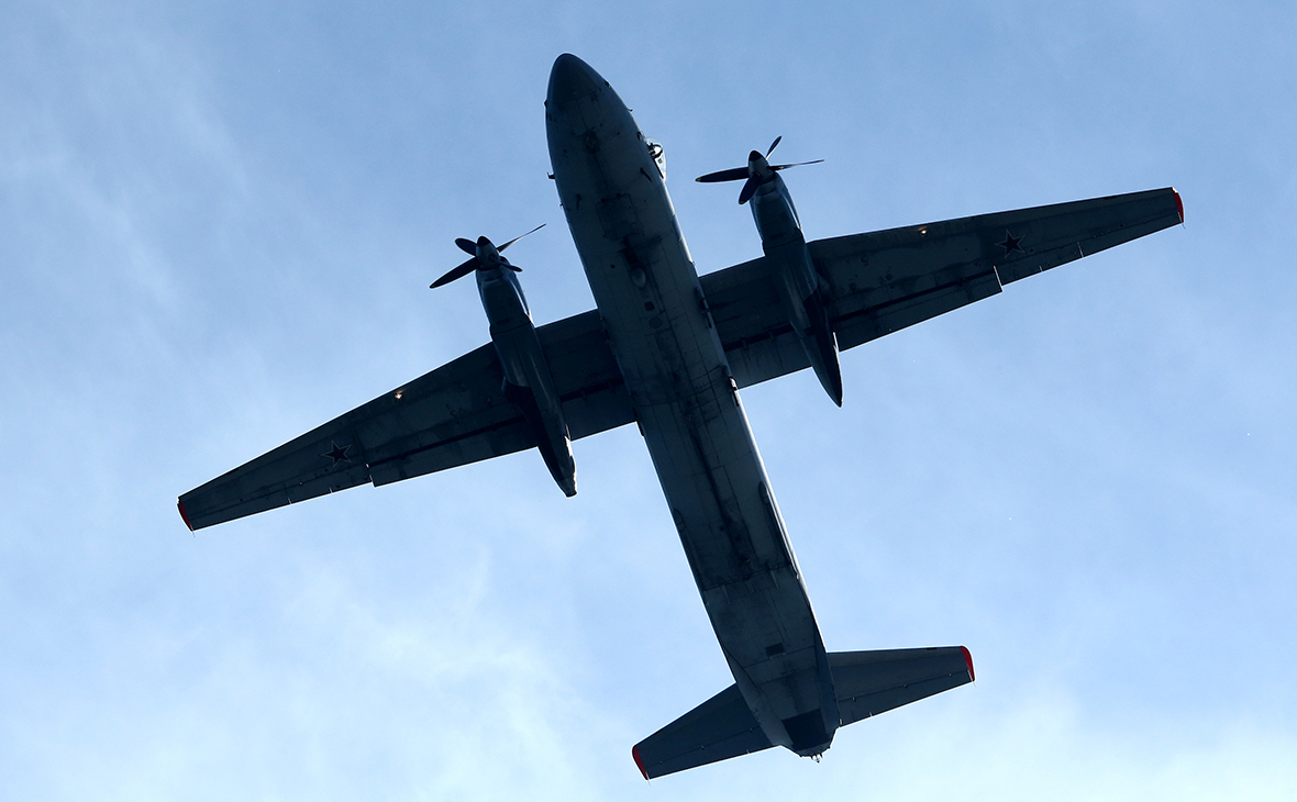 В Запорожской области Украины упал самолет Ан-26