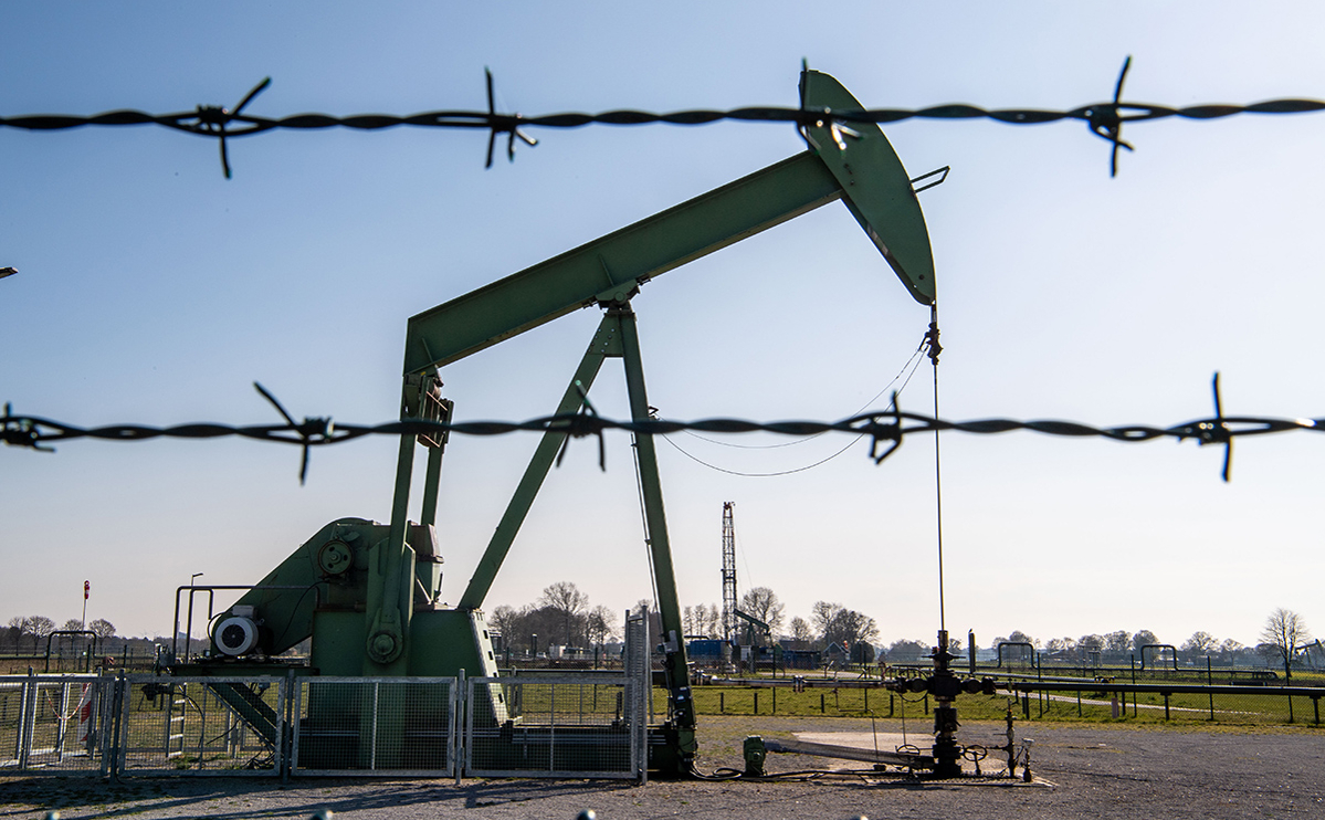 FT сообщила об отсутствии в ЕС консенсуса по запрету на российскую нефть