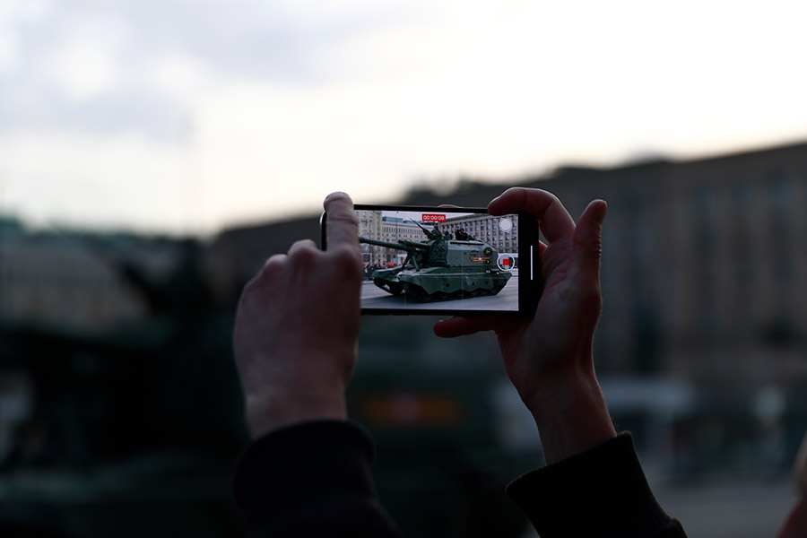 Подготовка к параду — проезд военной техники в Москве. Фоторепортаж