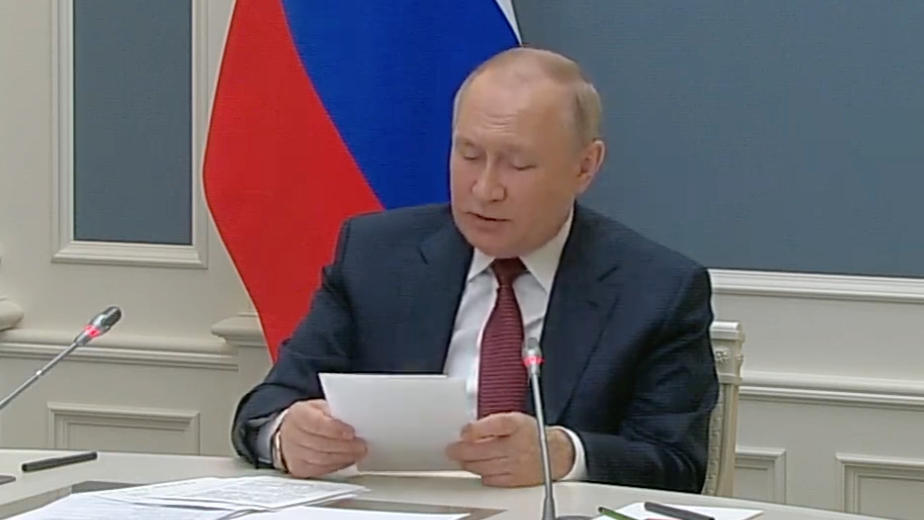 Путин пообещал «лакшери, но подороже» привыкшим к 600-м Mercedes