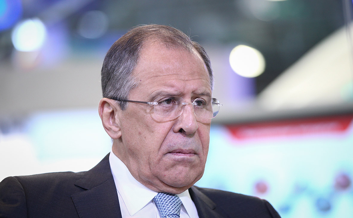 Лавров заявил, что операция заставит Запад отказаться от однополярности