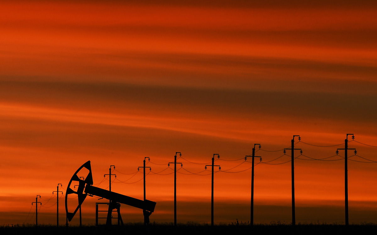 Федун предложил снизить добычу нефти в России на 20–30%