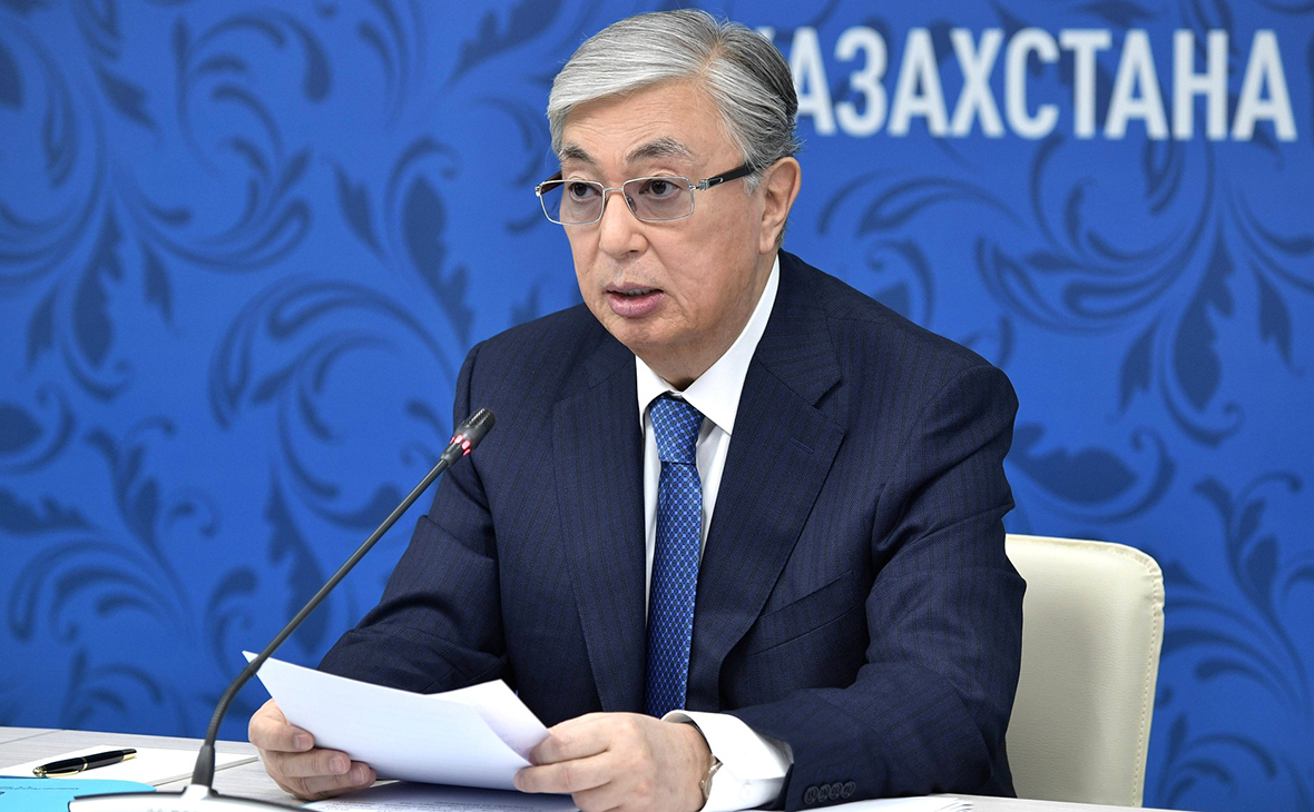 Токаев призвал ЕАЭС создать условия для релокации компаний из-за санкций