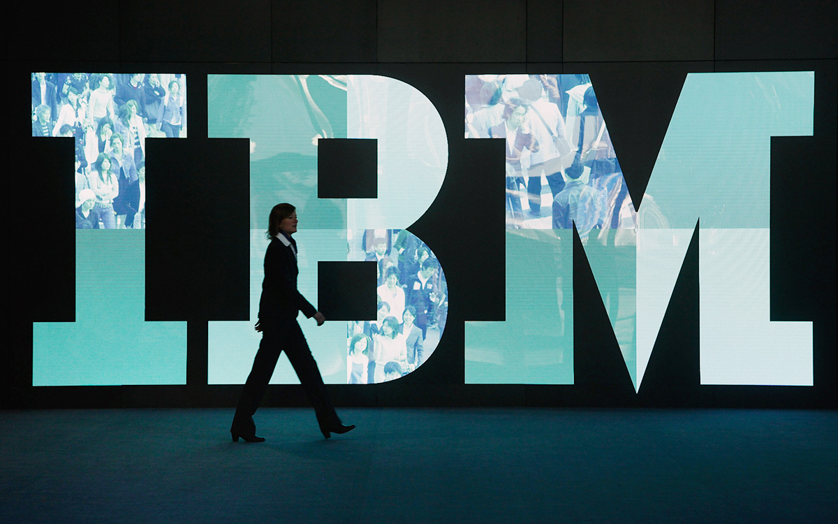 Economist сообщил о прекращении работы IBM в России
