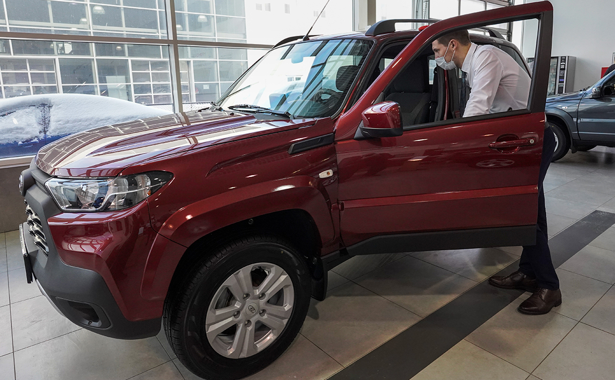 АвтоВАЗ этим летом возобновит производство Niva Travel и Niva Legend