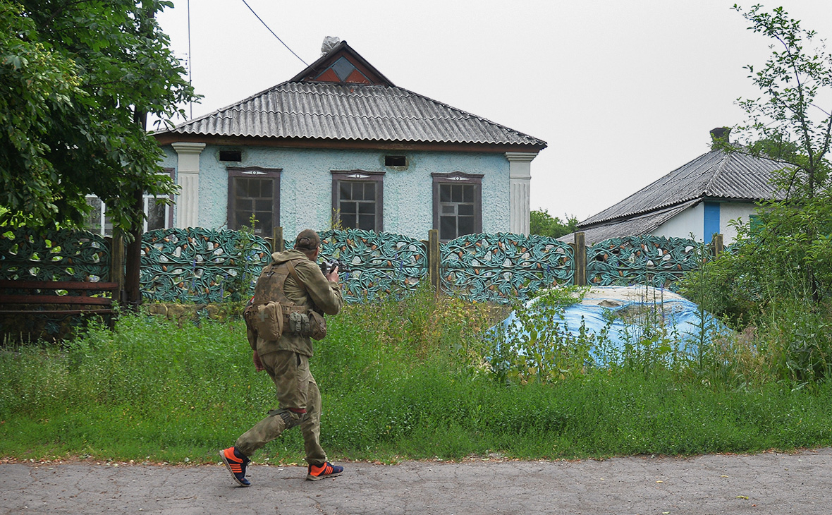 В ЛНР заявили о полном контроле над городами Горское и Золотое