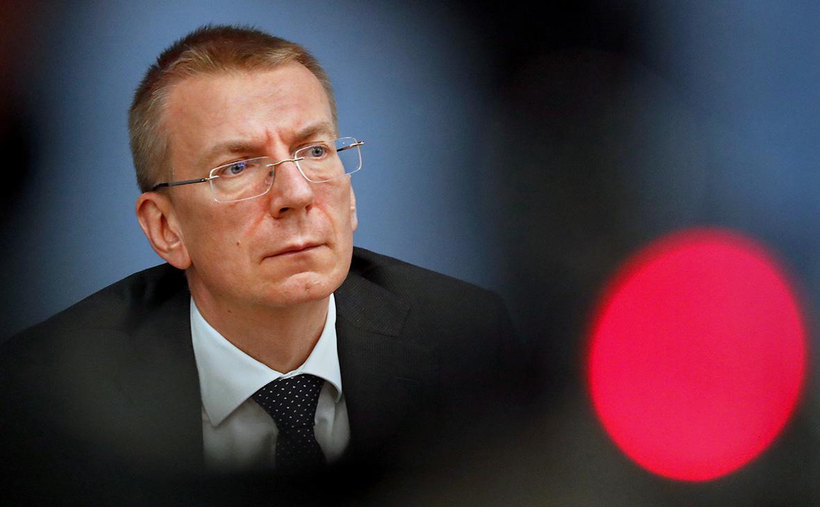 Глава МИД Латвии призвал ЕС прекратить выдачу туристических виз россиянам