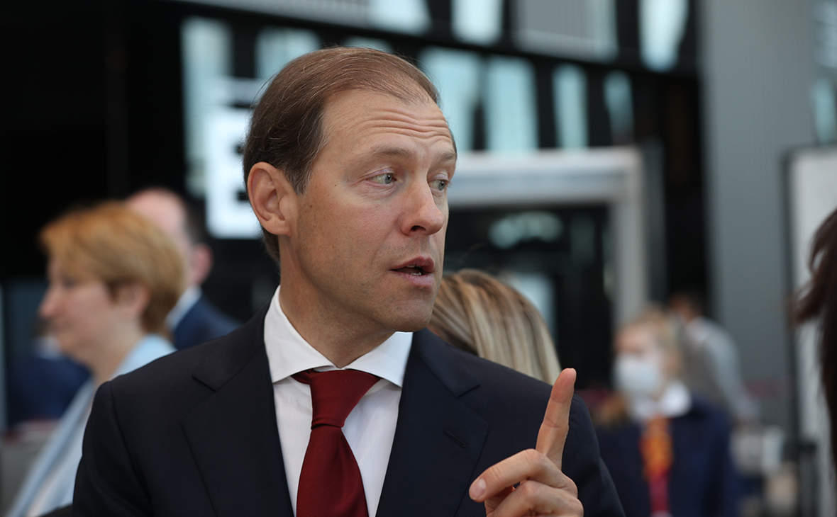 Мантуров пообещал переделать мировой рынок неона за два года
