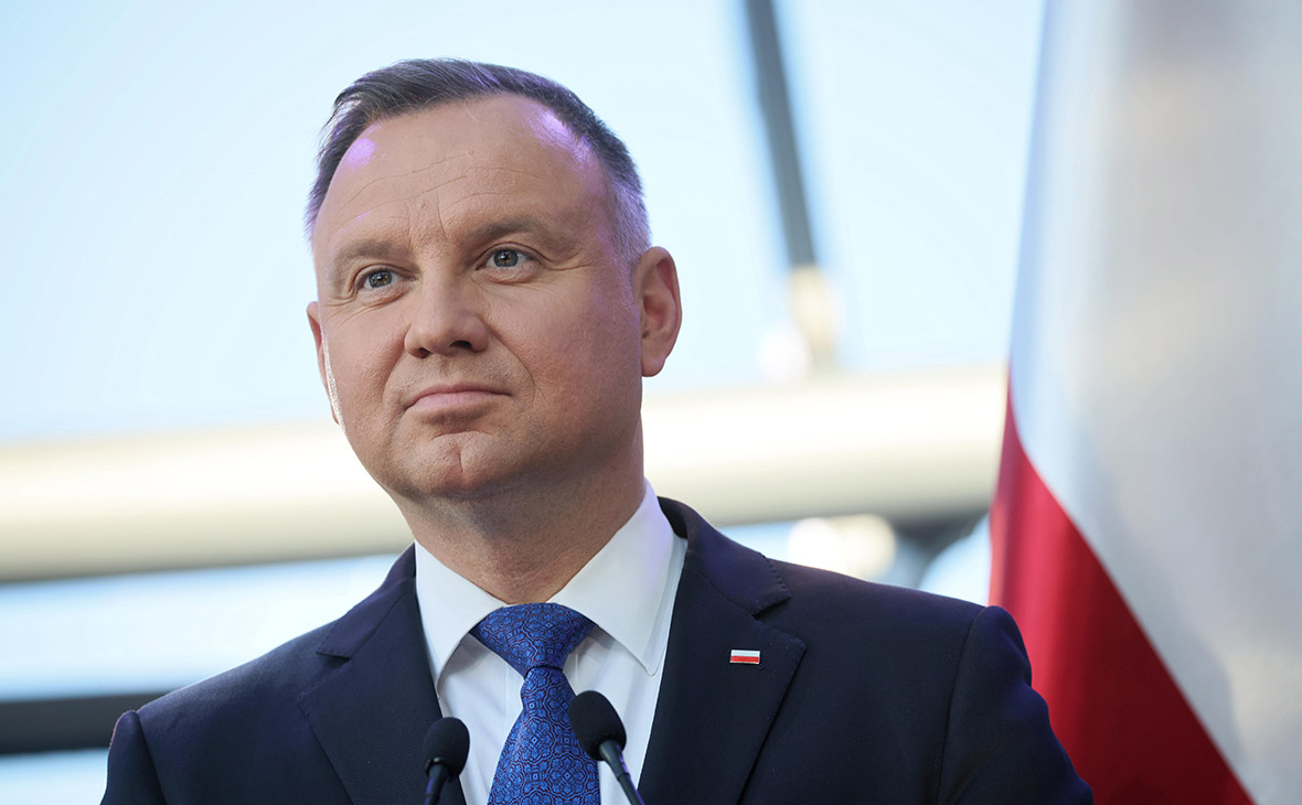 Президент Польши исключил месть Украине за Волынскую резню