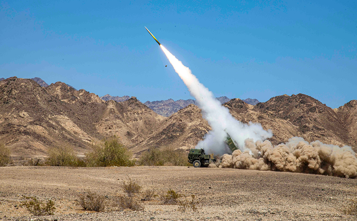 Минобороны заявило об уничтожении снарядов для HIMARS на Украине