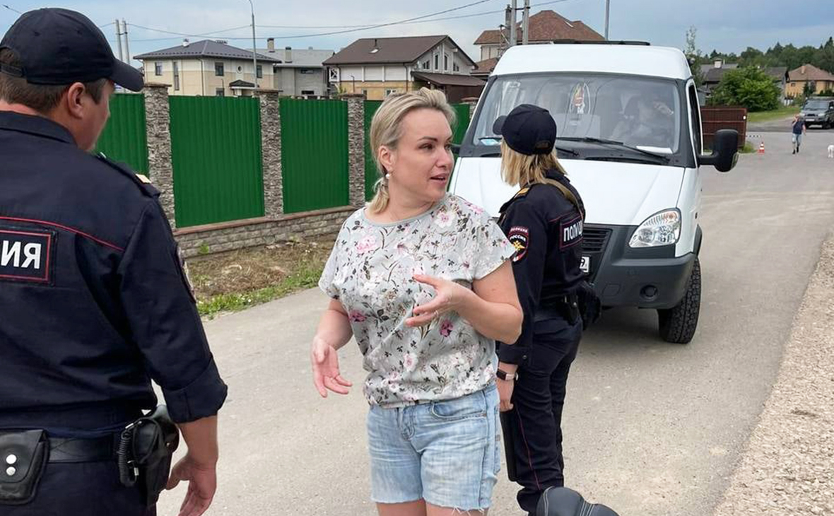 Адвокат сообщил о задержании журналистки Овсянниковой