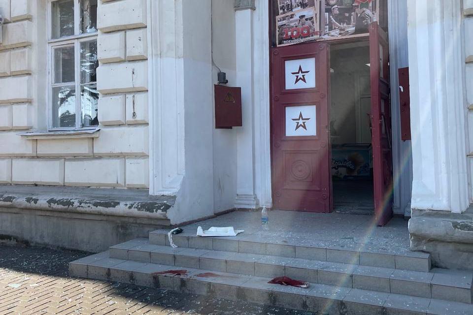 Губернатор сообщил об атаке ВСУ на штаб Черноморского флота в Севастополе